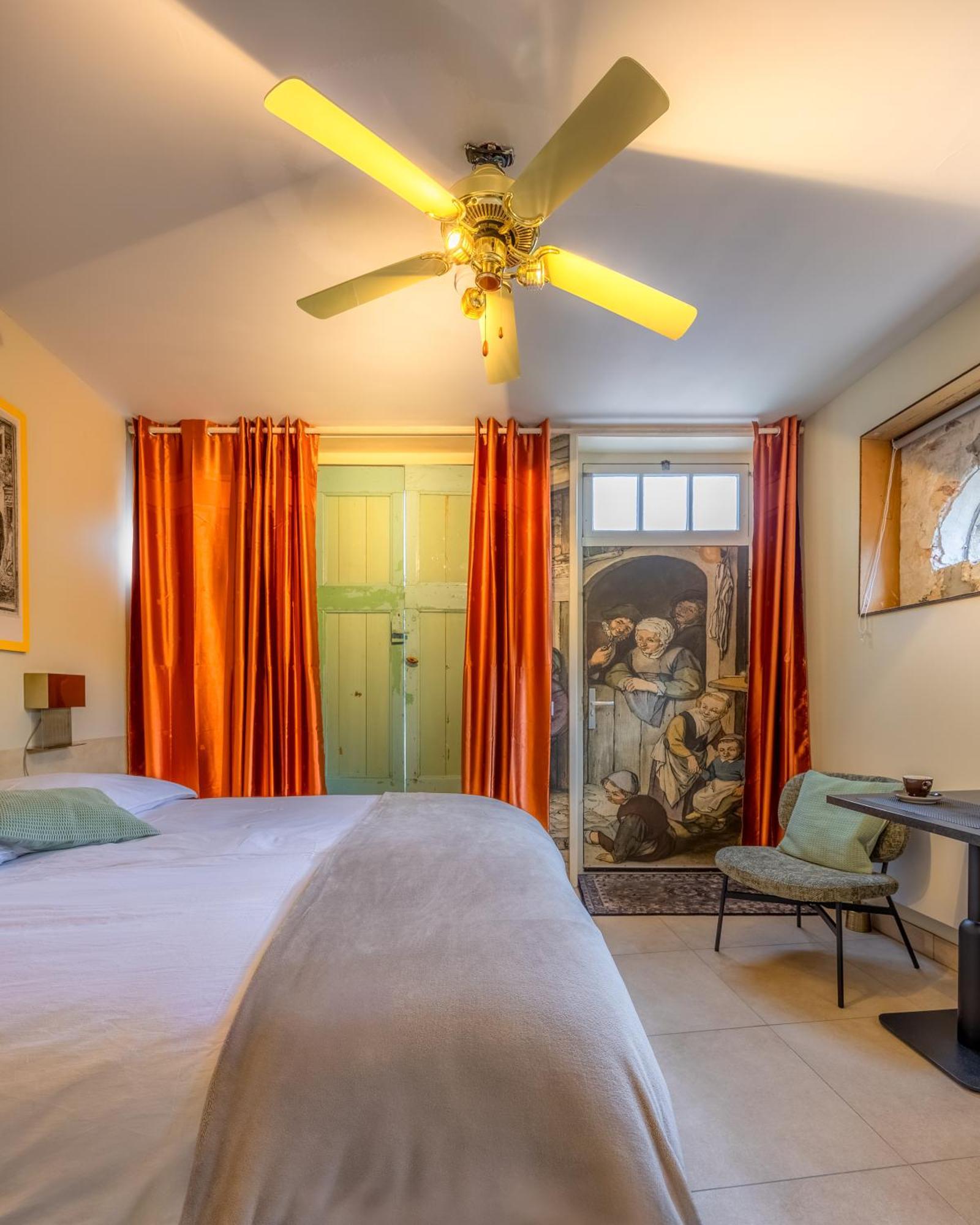 Unieke Bed En Breakfast Met Historisch Verhaal In Ferwert Ferwerd エクステリア 写真